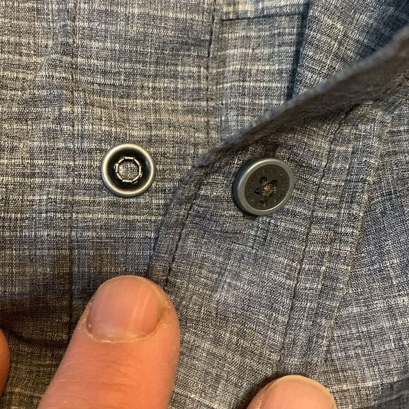 5.11 TACTICAL, short sleeve, snap/button down, men’s large, excellent condition - Picture 4 of 11